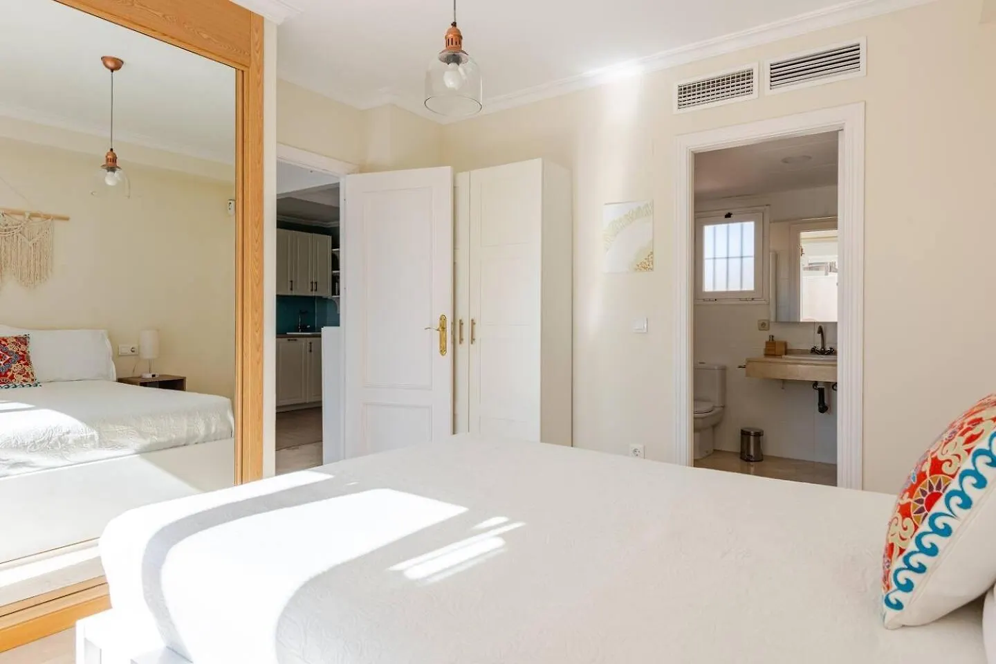 Riviera Retreat With Private Rooftop And Sea Views Mijas Apartment